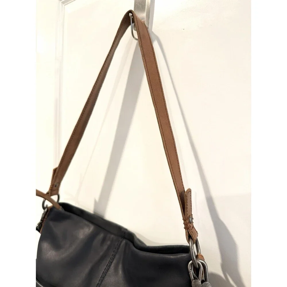 The Sak Ashland Black Leather Bucket Bag Crossbody Hobo